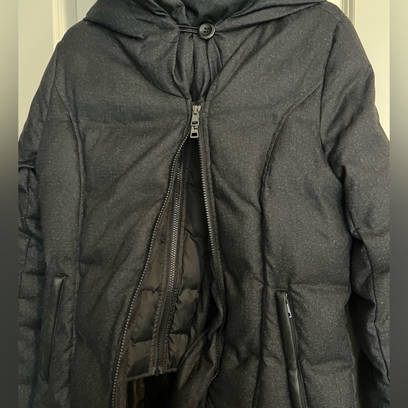 Ookpik Island Black Downfill Jacket Size Large - Picture 3 of 14
